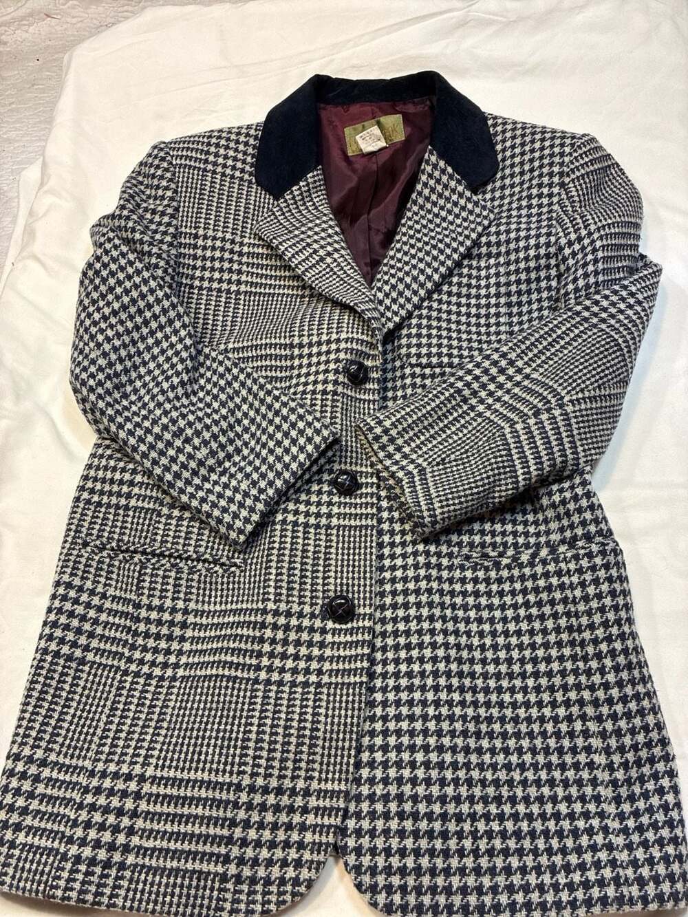 JL Colebrook Vintage Glen Plaid Houndstooth Wool Blend Blazer with Velvet Collar